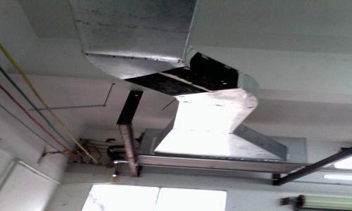 重慶火王抽油煙機維修電話(全國24小時)--本萬飛維修服務中心