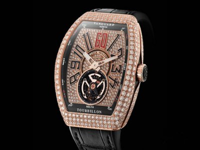 雪鐵納手表維修中心電話--輝華維修站