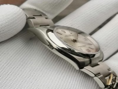 摩凡陀手表客戶中心--新東服務(wù)部