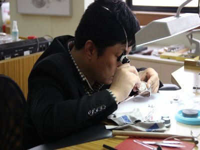 萬國手表維修中心電話--嘯創(chuàng)服務(wù)部