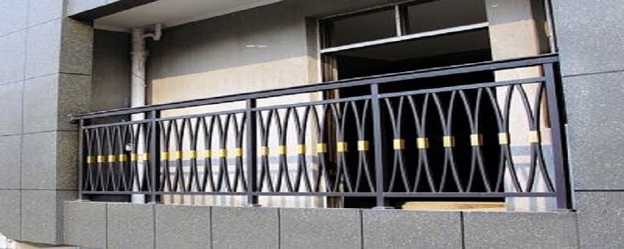 陽臺鐵欄桿銹爛了如何修補？