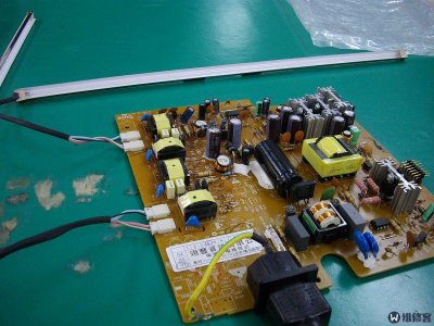 液晶電視背光電壓是多少了