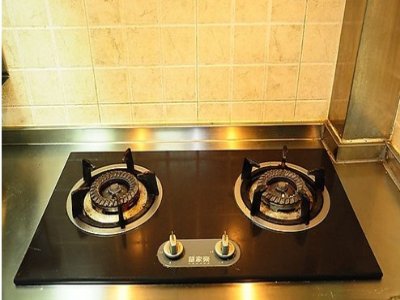 燃氣灶接水盤怎么拆視頻