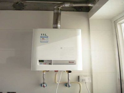 電熱水器三根水管怎么接(圖1) 電熱水器三根水管怎么接(圖1)