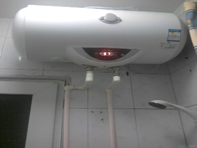 電熱水器不跳火怎么修(圖1) 電熱水器不跳火怎么修(圖1)