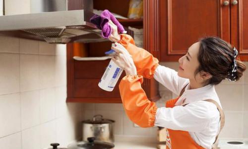 抽油煙機自己怎么拆除