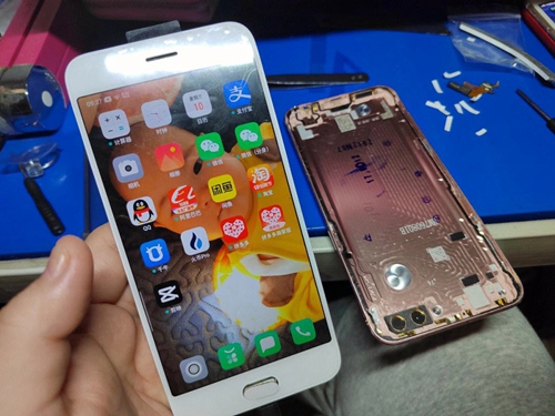 修手機耳機插孔多少錢