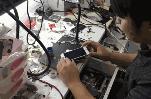 手機(jī)換個(gè)外殼要多少錢