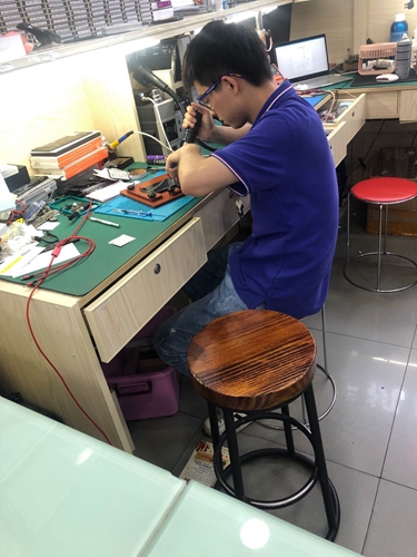 蘋果手機藍屏修多少錢