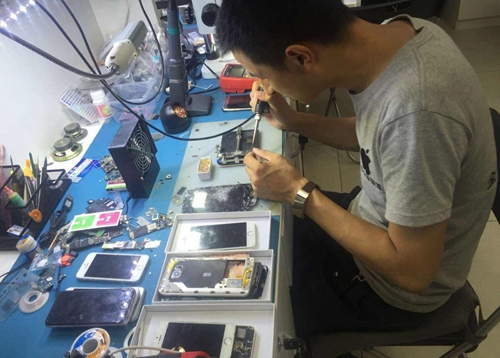 tcl手機南寧維修點在哪里