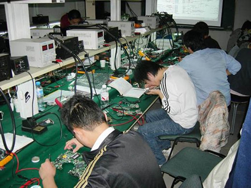 電腦電源沒電壓多少錢(圖1)