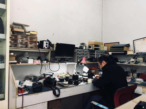 相機顯示黑屏怎么弄