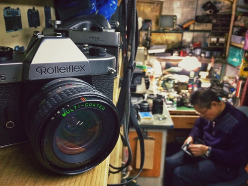 佳能相機如何打開開機啟動(圖1)