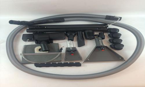 小吸塵器怎么拆開