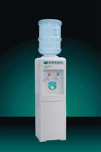 自制飲水機漏水了怎么辦