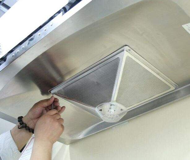 如何清洗抽油煙機油污