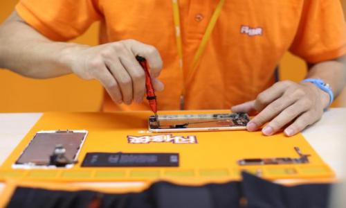 打開輸稿器的卡紙?zhí)幚砩w板E721