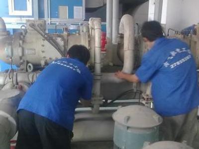 廁所坐便器是怎樣與管連接的