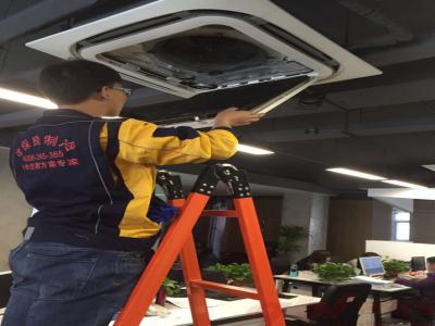 筆記本擴展2個顯示器,突然不好使了