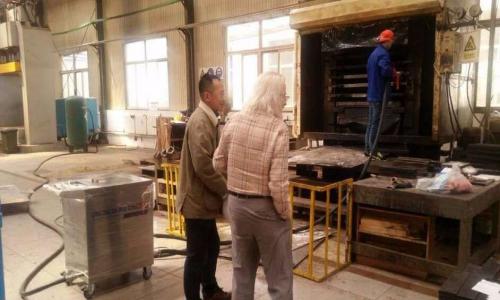 筆記本電腦花屏后死機(jī)什么原因