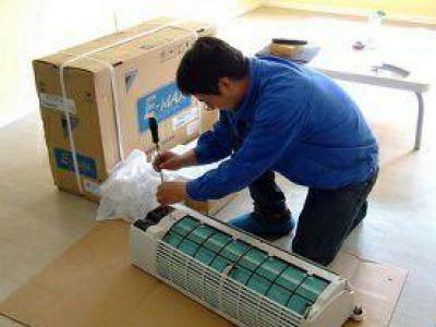 Lenovo筆記本電腦充滿電后開機亮紅燈怎么回事